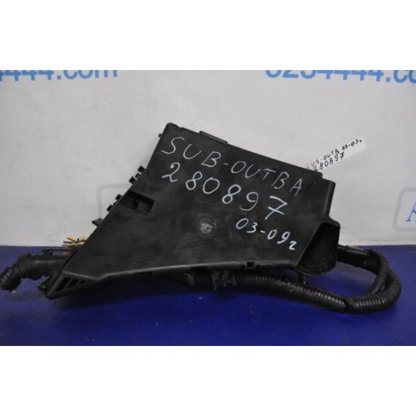 Блок запобіжників моторний відсік SUBARU OUTBACK 03-09 BP 82290AG00A — 3