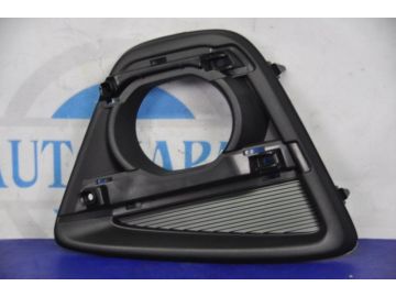 Накладка противотуманной фары прав. MAZDA CX-5 (KE) 11-17
