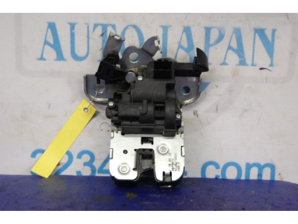 Замок кришки багажника VOLKSWAGEN JETTA USA 10-17