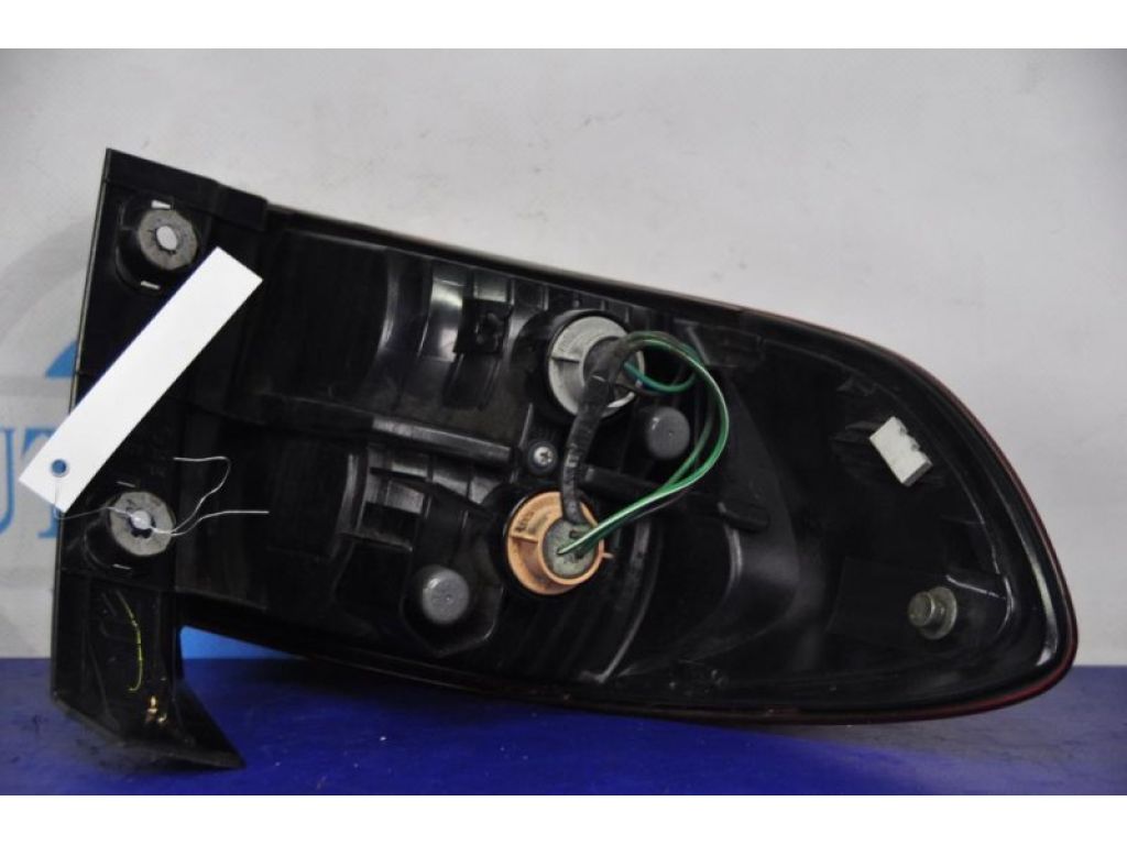 84912XA460 | Ліхтар зовнішній задн. прав. SUBARU TRIBECA B9 05-07 - Фото 3