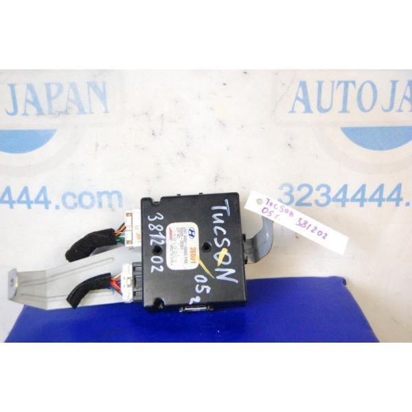 Блок електронний HYUNDAI TUCSON 04-10 95500-2E001