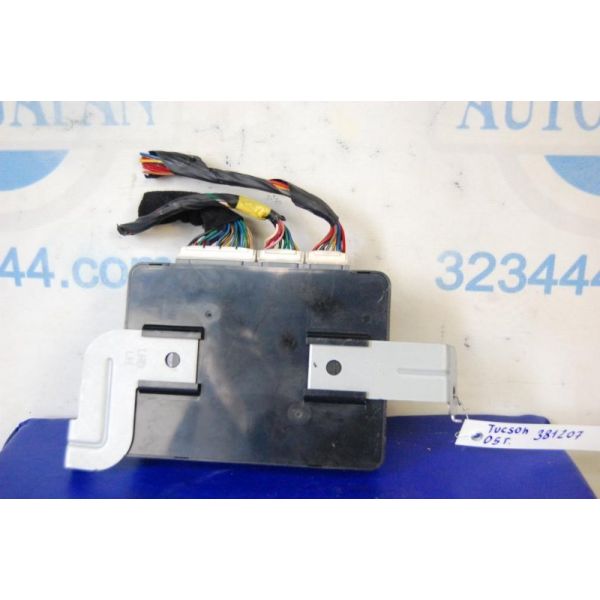 Блок керування сигналізації HYUNDAI TUCSON 04-10 95400-2E200 — 3