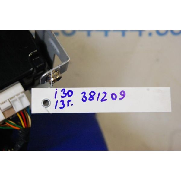 Блок керування центральним замком HYUNDAI I30 GD 12-17 95480-A5201 — 2