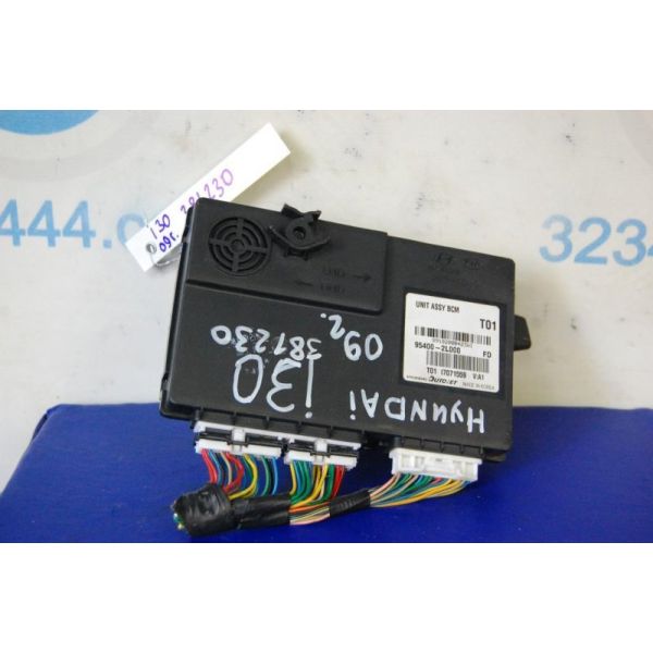 Блок комфорту HYUNDAI I30 GD 12-17 95400-2L000