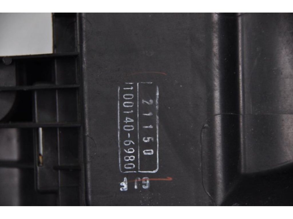 100140-6980 | Корпус воздушного фильтра TOYOTA PRIUS - 20 03-11