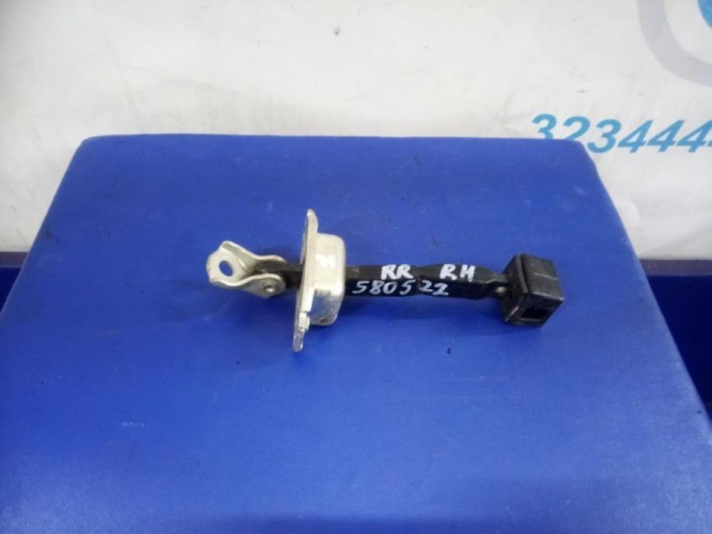 5732A066 | Обмежувач дверей задн. прав. MITSUBISHI LANCER X 10 07-15