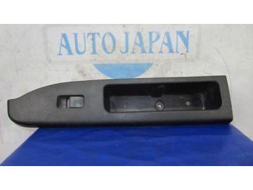 Кнопка склопідіймача задн. прав. MITSUBISHI GALANT 03-12