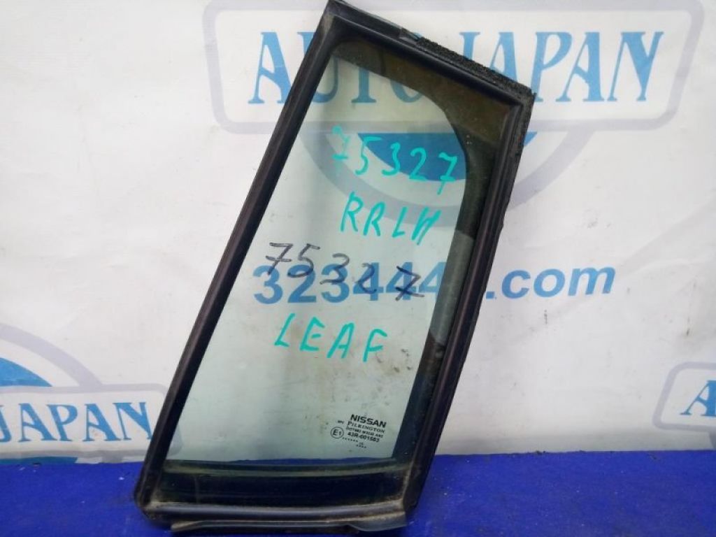 82221-3NA0A | Стекло двери глухое задн. лев. NISSAN LEAF 10-17