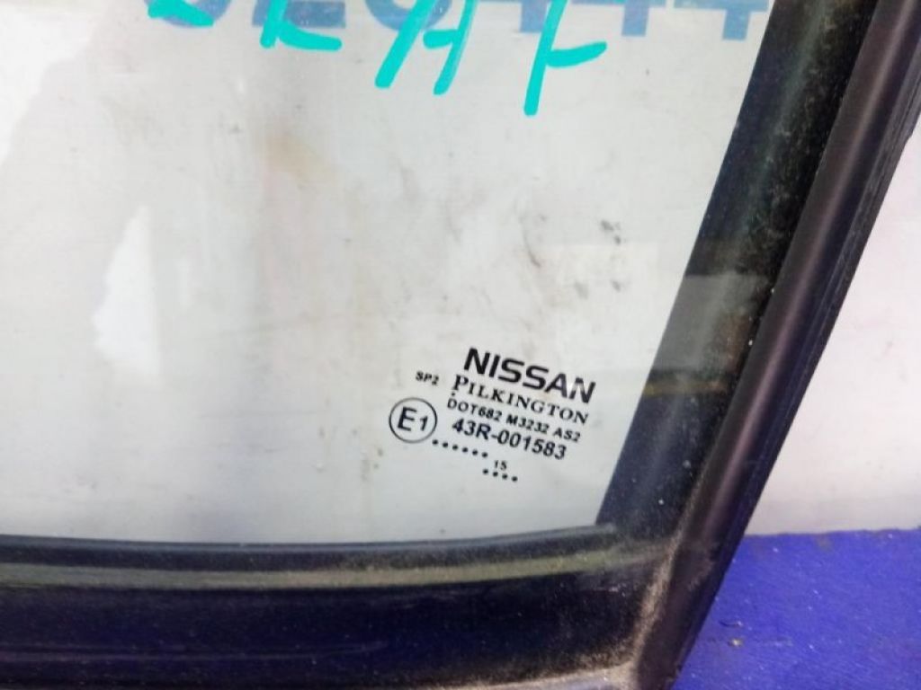 82221-3NA0A | Стекло двери глухое задн. лев. NISSAN LEAF 10-17 - Фото 2