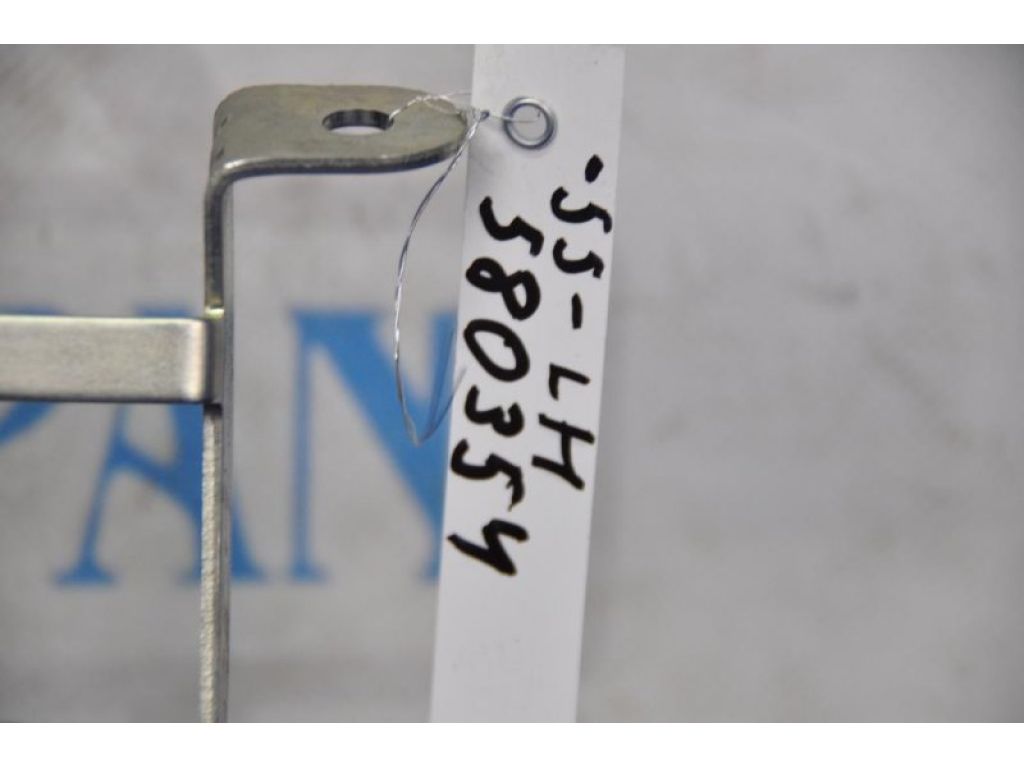 72640-06040 | Замок спинки сидіння задн. лів. TOYOTA CAMRY 55 14-17 - Фото 2