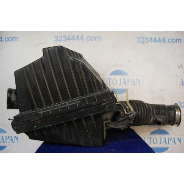 Корпус повітряного фільтра NISSAN PRIMERA P-11 96-01