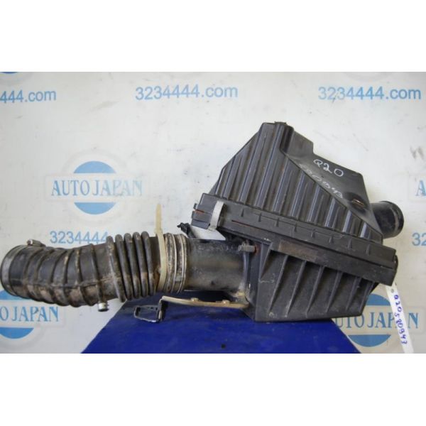 Корпус повітряного фільтра NISSAN PRIMERA P-11 96-01 — 2