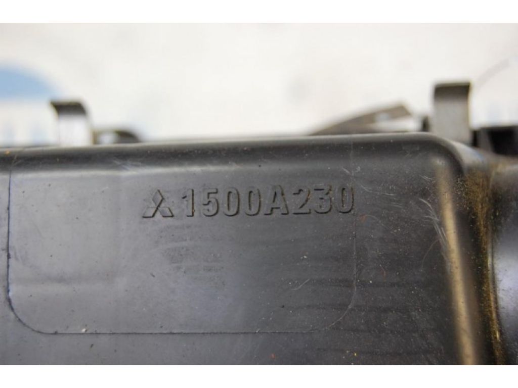 1500A241 | Корпус повітряного фільтра MITSUBISHI OUTLANDER XL 05-13 - Фото 4