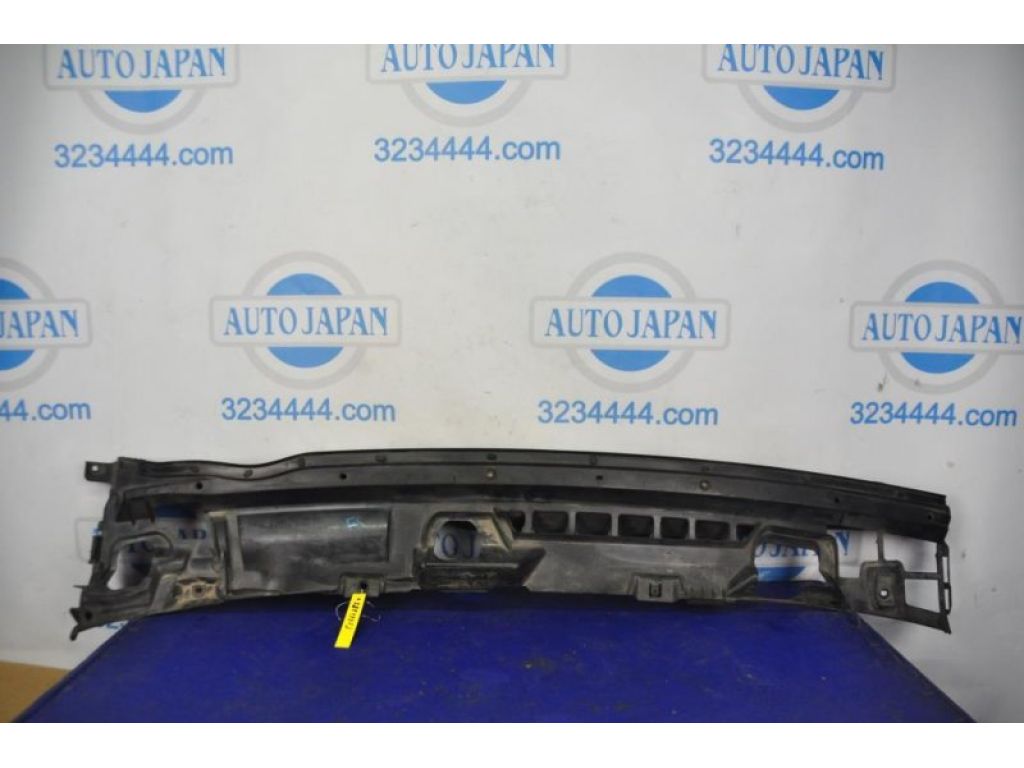55708-35090 | Пластик під лобове скло / Жабо TOYOTA FJ CRUISER 06-15
