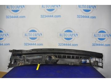 Пластик под лобовое стекло / Жабо TOYOTA FJ CRUISER 06-15
