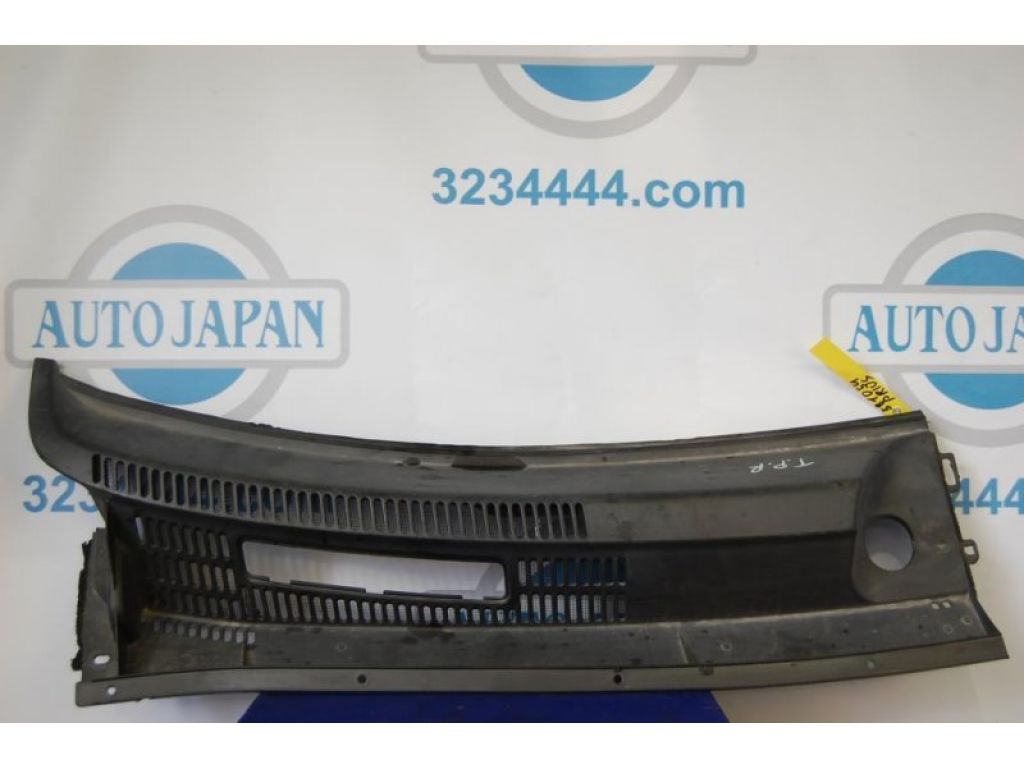 55708-47050 | Пластик под лобовое стекло / Жабо прав. TOYOTA PRIUS - 20 03-11