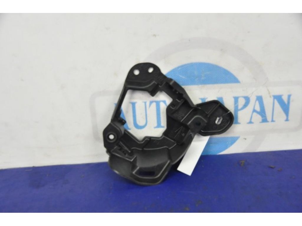 Кронштейн противотуманной фары лев. MAZDA CX-5 (KE) 11-17