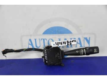 Підрульовий перемикач прав. HYUNDAI ELANTRA HD 06-11
