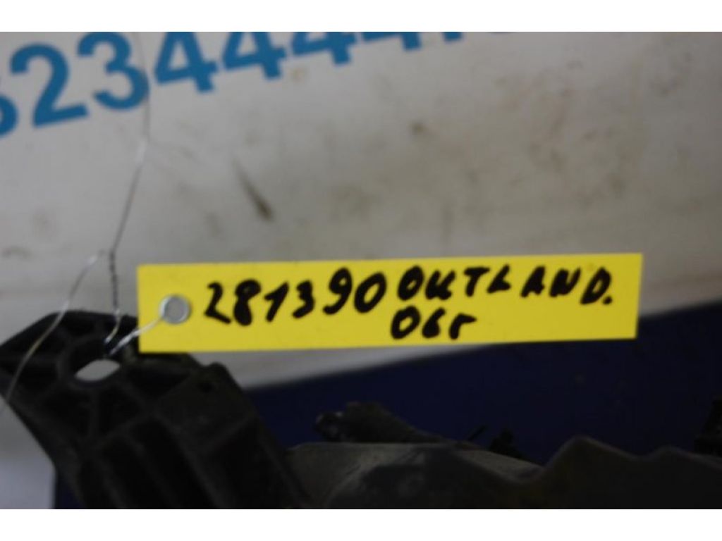 MN185119 | Блок запобіжників моторний відсік MITSUBISHI OUTLANDER 03-07 - Фото 3