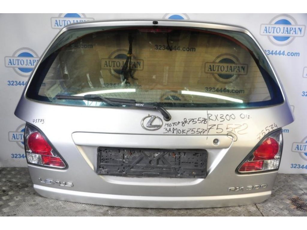 6700548050 | Кришка багажника LEXUS RX300 98-03