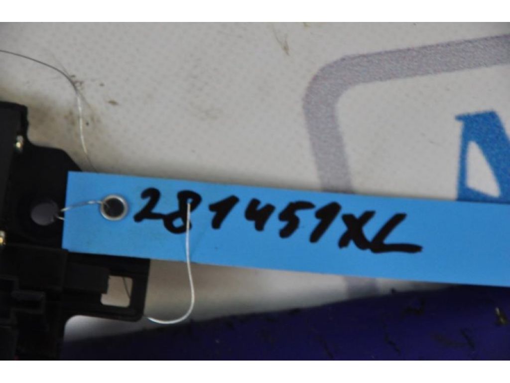 8750A021 | Кнопки на руль MITSUBISHI OUTLANDER XL 05-13 - Фото 2