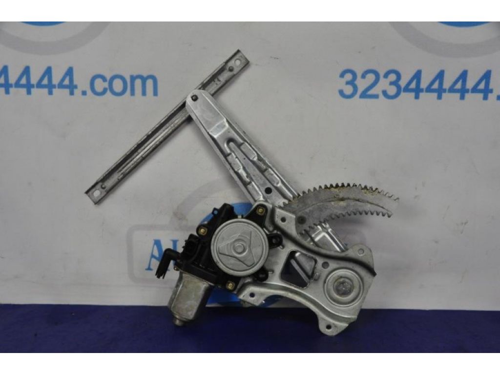 82720-EE00B | Стеклоподъемник задн. прав. NISSAN TIIDA/VERSA C11 04-11