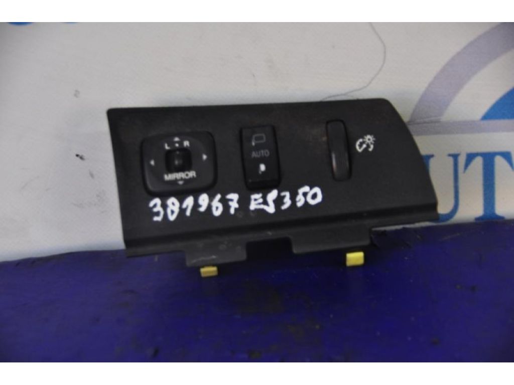 84872-30020 | Блок управления зеркалами LEXUS ES350 06-12