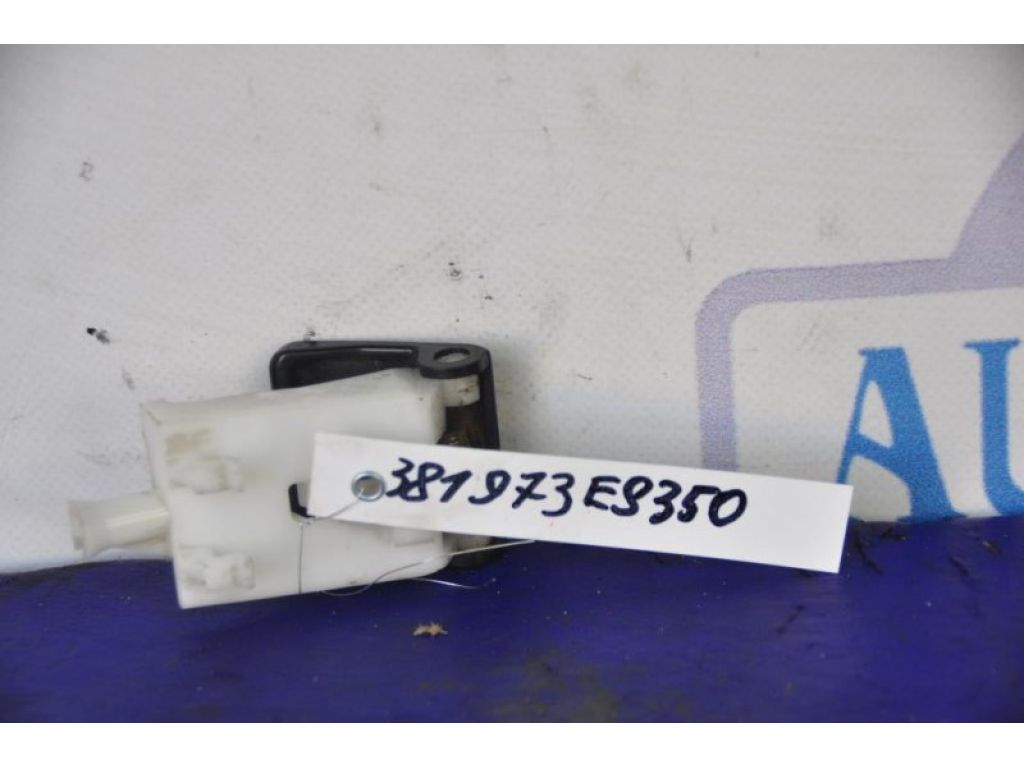 53601-52010-A1 | Ручка відкривання капота LEXUS ES350 06-12 - Фото 2