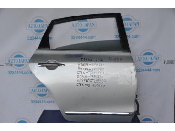 Двері задн. прав. NISSAN TEANA J32 08-14