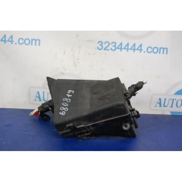 Блок запобіжників моторний відсік SUBARU FORESTER SH 07-12 82241SC000