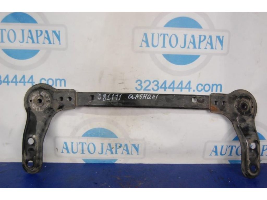 544C4-JD00A | Кріплення балки підвіски NISSAN QASHQAI 07-14