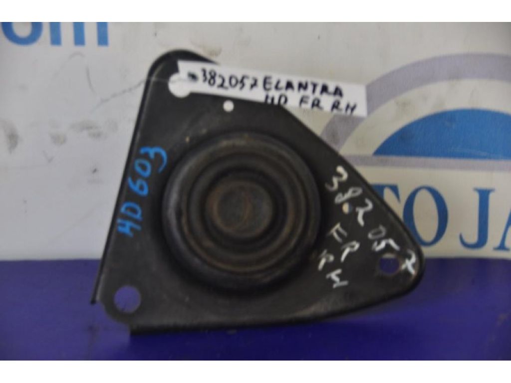 21810-2H000 | Подушка двигателя передн. прав. HYUNDAI ELANTRA HD 06-11