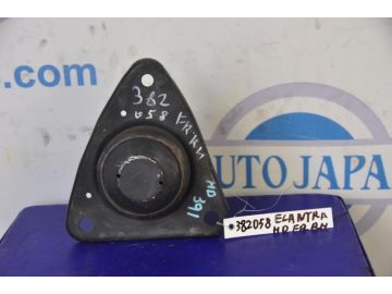Подушка двигателя прав. HYUNDAI ELANTRA HD 06-11