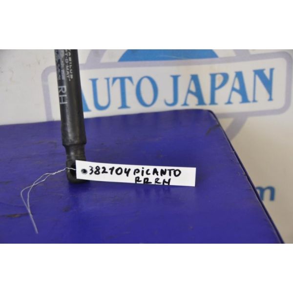 Амортизатор кришки багажника правий KIA PICANTO SA 04-10 81780-07001 — 2