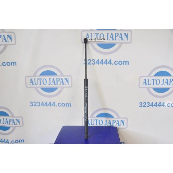 Амортизатор кришки багажника HYUNDAI TUCSON 04-10 81771-2E000