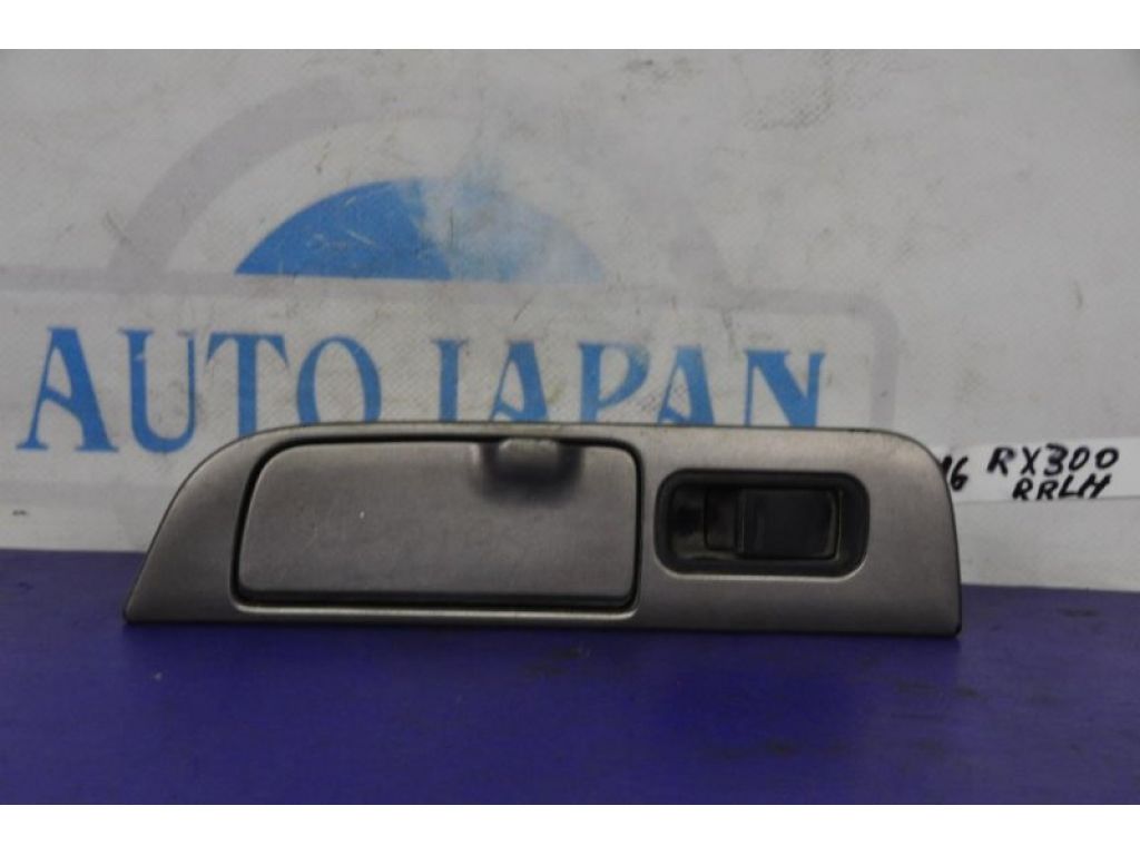 Кнопка стеклоподъемника задн. лев. LEXUS RX300 98-03
