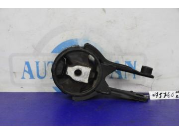 Подушка двигуна задн. MAZDA CX-3 14-18