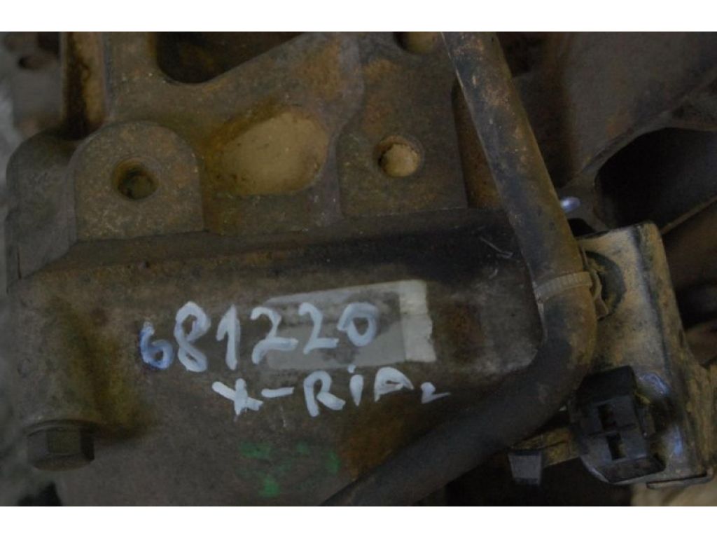 Роздавальна коробка NISSAN X-TRAIL T30 01-07 - Фото 2