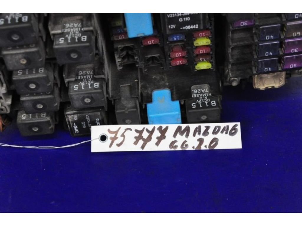 GR6A-66-760 | Блок запобіжників моторний відсік MAZDA 6 GG 02-07 - Фото 2