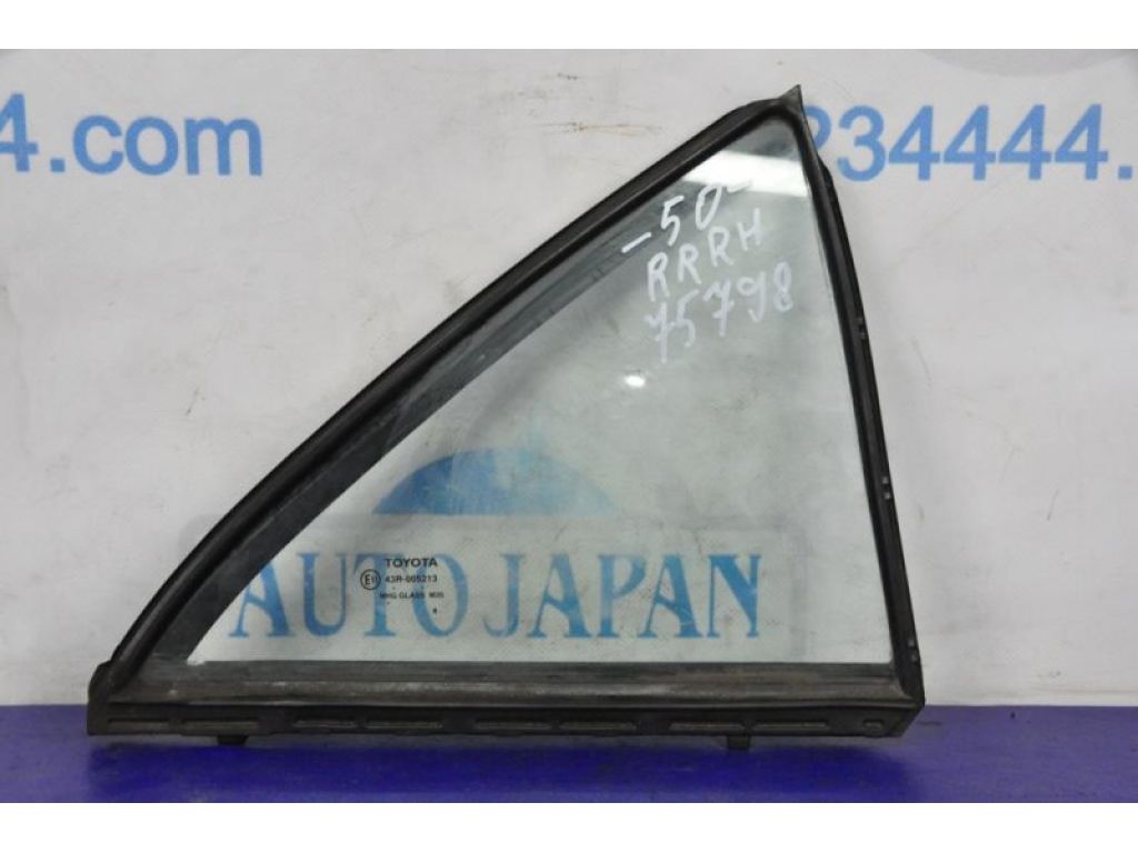 68123-06130 | Стекло двери глухое задн. прав. TOYOTA CAMRY 50 12-15