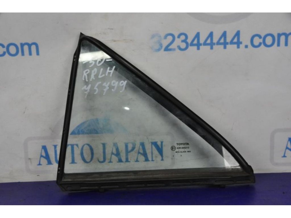 68124-06130 | Стекло двери глухое задн. лев. TOYOTA CAMRY 50 12-15