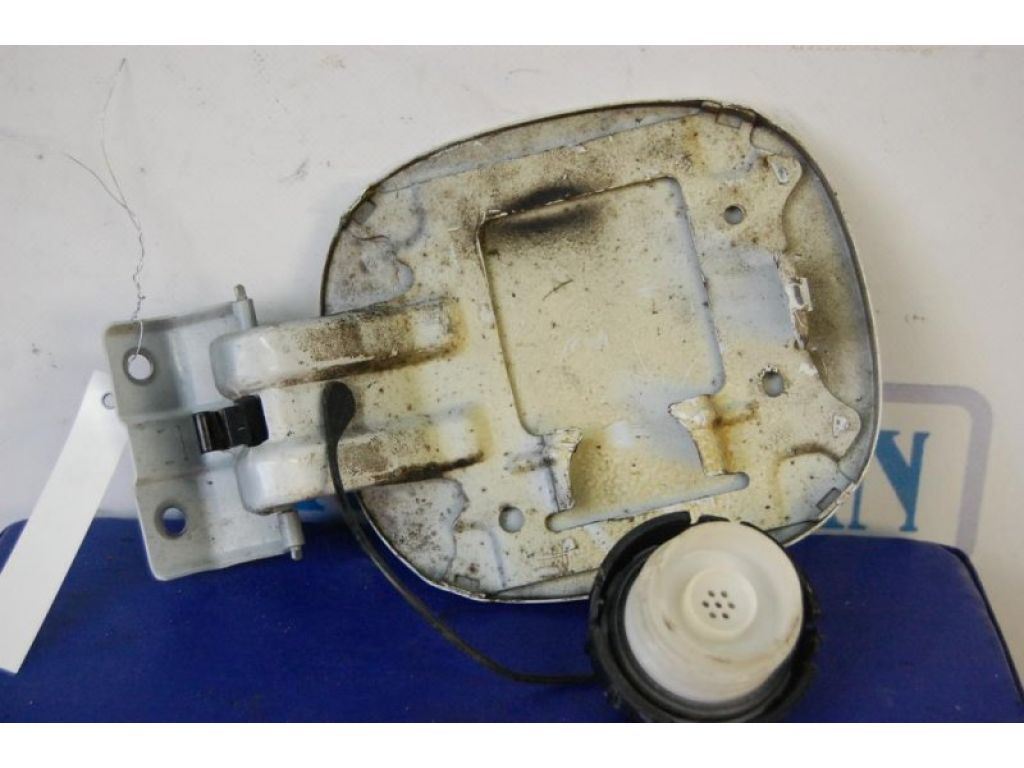 5940A045 | Лючок топливного бака MITSUBISHI OUTLANDER XL 05-13 - Фото 3