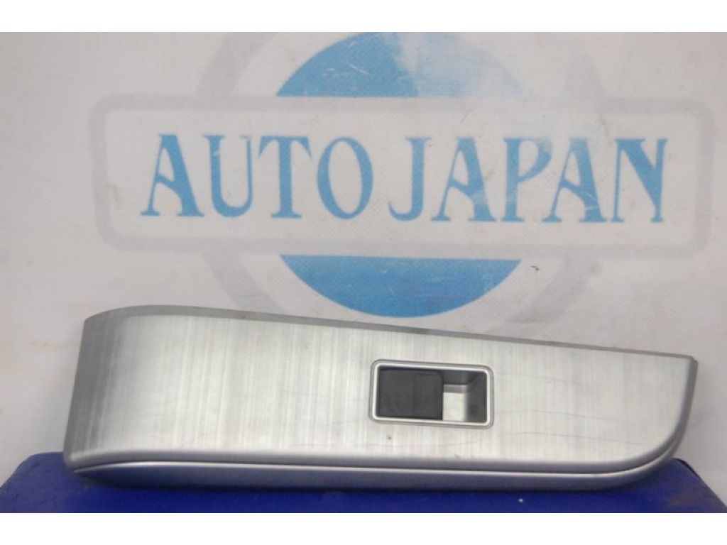 84810-06030 | Кнопка стеклоподъемника TOYOTA CAMRY 50 12-15
