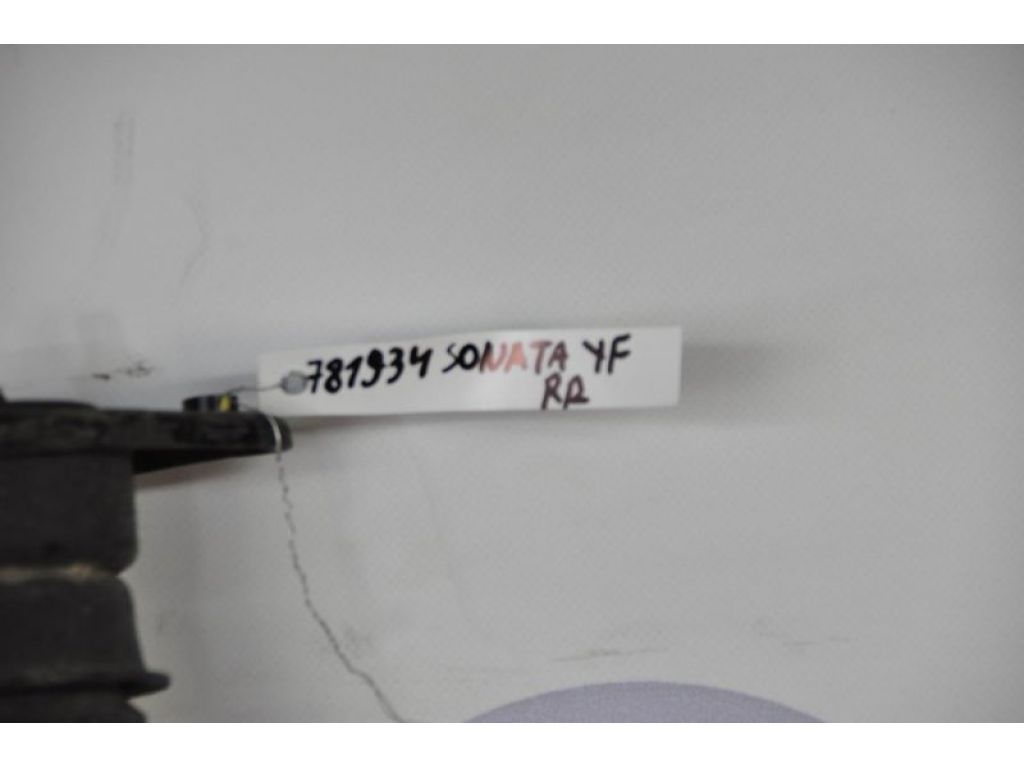 55311-3Q610 | Амортизатор задн. HYUNDAI SONATA YF 10-14 - Фото 2