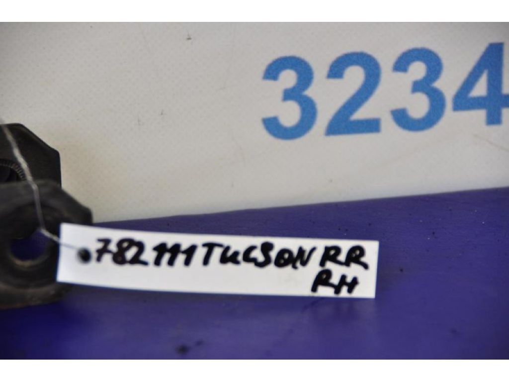 551102E101 | Важіль задньої підвіски поздовжній прав. HYUNDAI TUCSON 04-10 - Фото 2