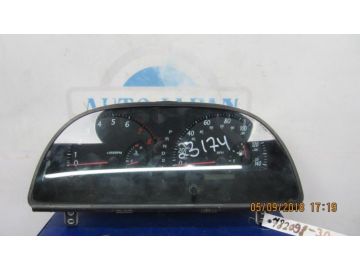 Панель приладів TOYOTA CAMRY 30 02-06