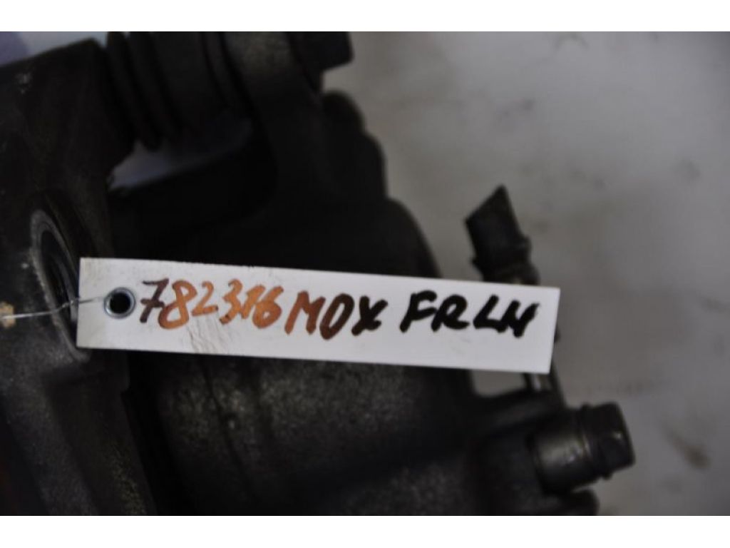 45019-STX-A01 | Супорт гальмівний передн. лів. ACURA MDX (YD2) 06-13 - Фото 2