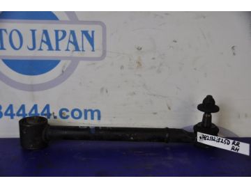 Рычаг задней подвески поперечный нижний прав. LEXUS IS250/350 05-13