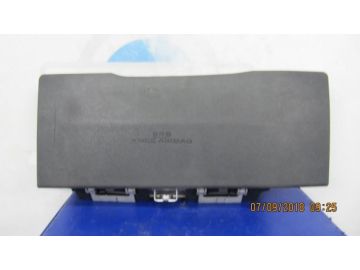 Подушка безопасности в колени лев. SCION TC 04-10