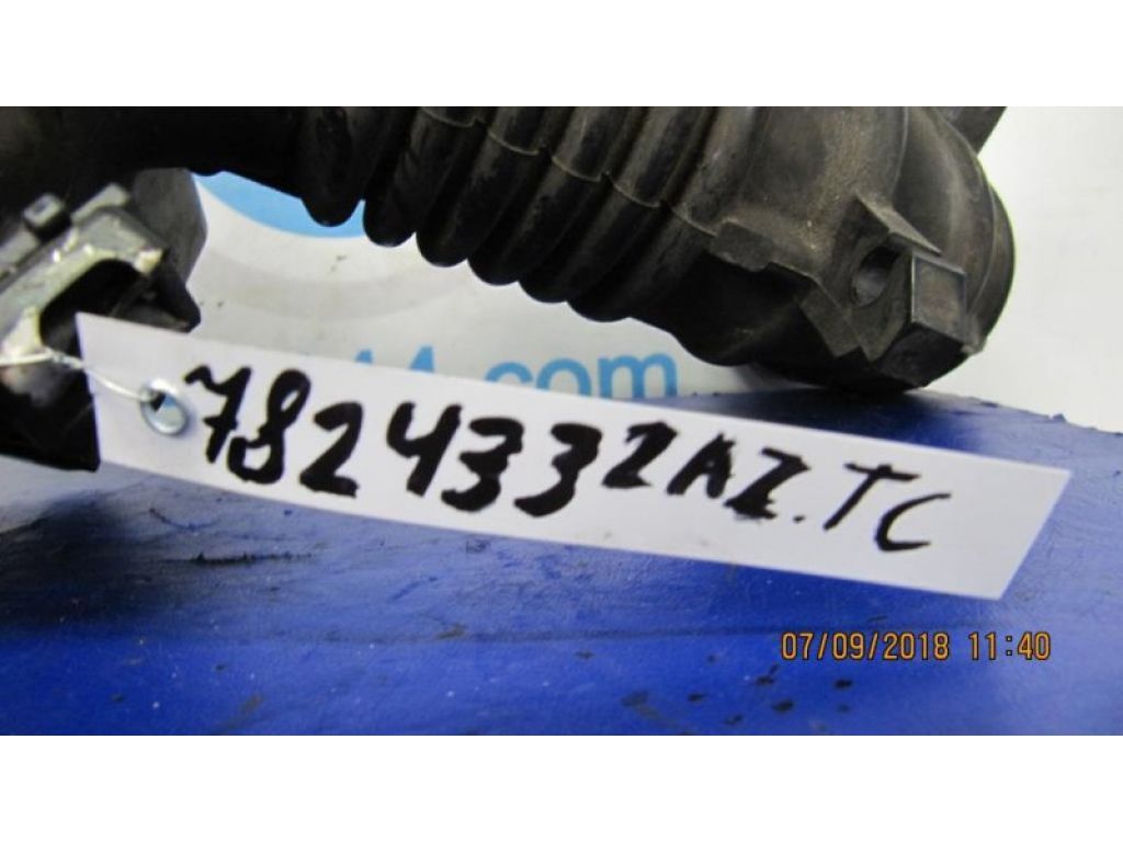 17881-28220 | Патрубок воздушного фильтра SCION TC 04-10 - Фото 2